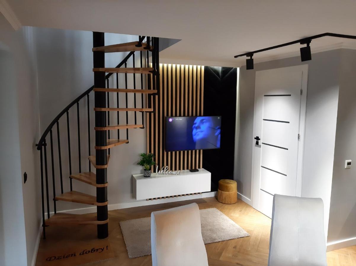 Apartament Willa Pod Sosnami Zator Przeciszow Extérieur photo
