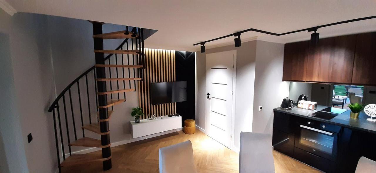 Apartament Willa Pod Sosnami Zator Przeciszow Extérieur photo