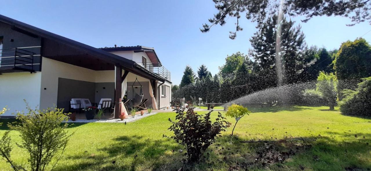 Apartament Willa Pod Sosnami Zator Przeciszow Extérieur photo